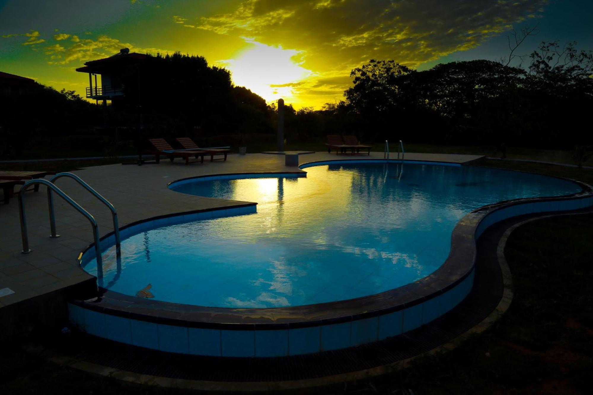 Lake Villa Resort Tissamaharama Exteriér fotografie